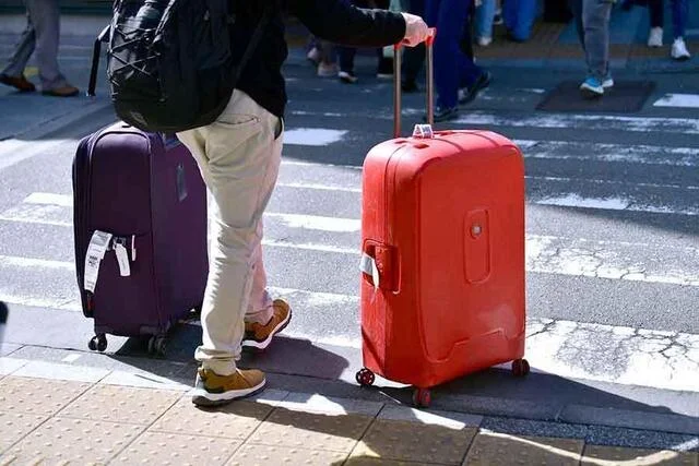 Xem chi tiết chủ đề: "Để lại vali ở khách sạn rồi trở về" , vấn đề du lịch "khá bất thường" của Nhật Bản.