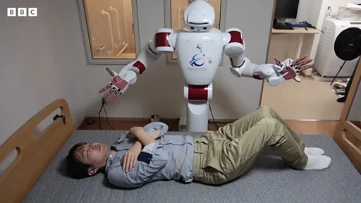 Thumbnail bài viết: Khủng hoảng dân số Nhật Bản , liệu robot có thể giải quyết vấn đề ?