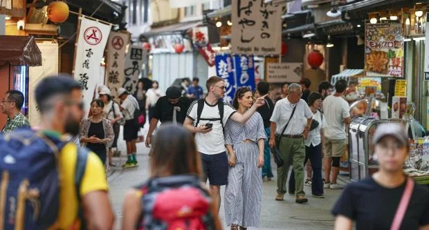 Xem chi tiết chủ đề: Nhật Bản : Tổng số khách lưu trú qua đêm trong tháng 9 đạt 54,99 triệu người, tháng giảm thứ tư liên tiếp.