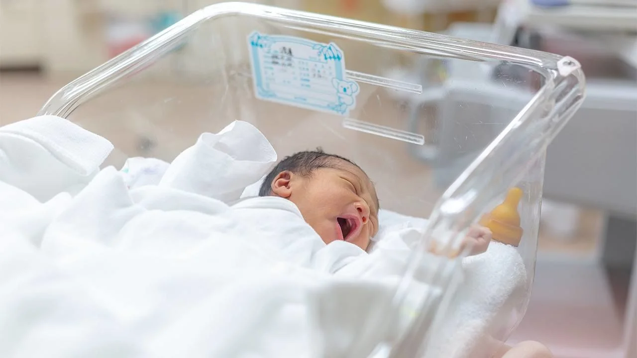 Thumbnail bài viết: Nhật Bản : Số ca sinh trong nửa đầu năm đạt 319.000 ca, có thể giảm xuống dưới 700.000 năm thứ hai liên tiếp.