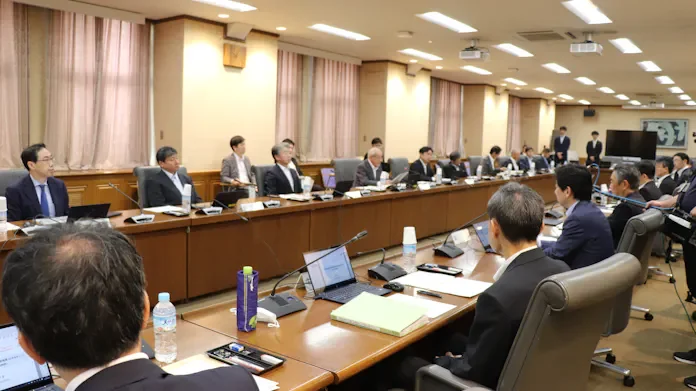 Xem chi tiết chủ đề: Nhật Bản : Đánh giá kinh tế toàn quốc không thay đổi . Thỏa thuận thuế quan Nhật Bản - Hoa Kỳ làm giảm bất ổn.