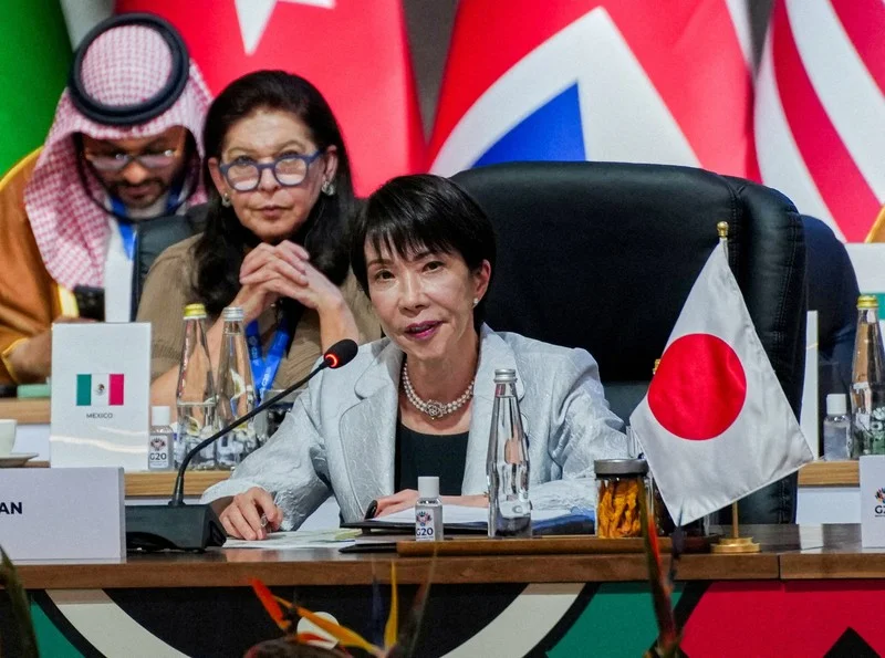 Xem chi tiết chủ đề: 71% người dân Nhật Bản ủng hộ việc thắt chặt chính sách đối xử với người nước ngoài. Khảo sát của tờ Mainichi Shimbun.