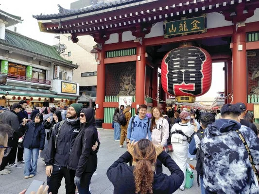 Thumbnail bài viết: Hàn Quốc đứng đầu danh sách khách du lịch nước ngoài đến Nhật Bản trong năm 2025, đạt kỷ lục 9,46 triệu người.