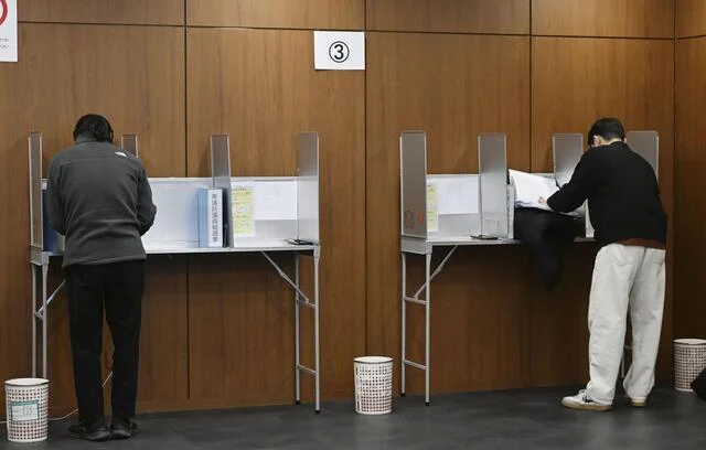 Xem chi tiết chủ đề: Bỏ phiếu hạ viện Nhật Bản ở nước ngoài bắt đầu, 100.000 cử tri được chào đón. Người dân quan tâm đến chính sách đối ngoại.