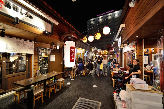 Thumbnail bài viết: Ngành công nghiệp nhà hàng phản đối thuế tiêu thụ thực phẩm bằng 0. Chính phủ xem xét phương án "hai năm".