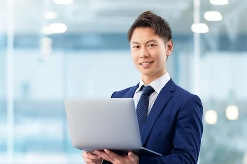 Xem chi tiết chủ đề: Nhật Bản : Ngay cả ở các công ty lớn, 50% cho biết họ "không theo kịp" việc thu hút nhân tài chuyên môn. Lý do đằng sau là ?