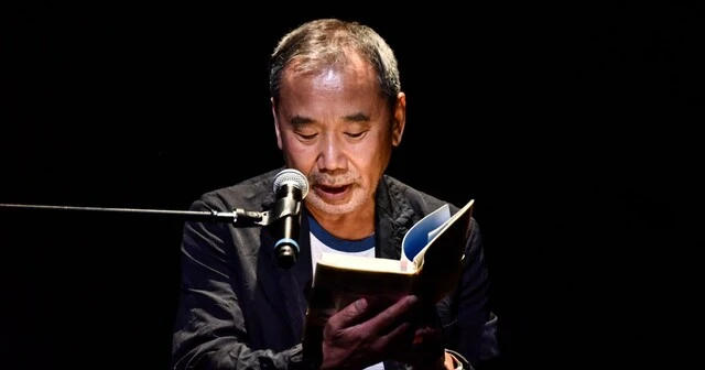 Thumbnail của bài viết: Nhà văn Haruki Murakami : Nhật Bản là quốc gia tồi tệ nhất khi thủ tướng chỉ đọc những gì viết trên giấy ( Phần 1 )