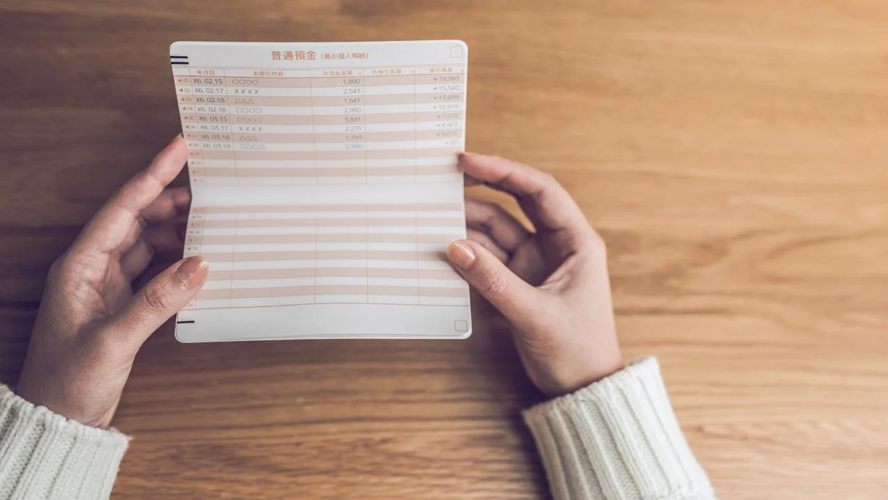 Xem chi tiết chủ đề: "Nhật Bản : "Cho dù có làm việc cũng không nhận được gì" . Thuế suất quốc gia khoảng 50%, thực tế là tiền thuế "không rõ ràng" về cách sử dụng.