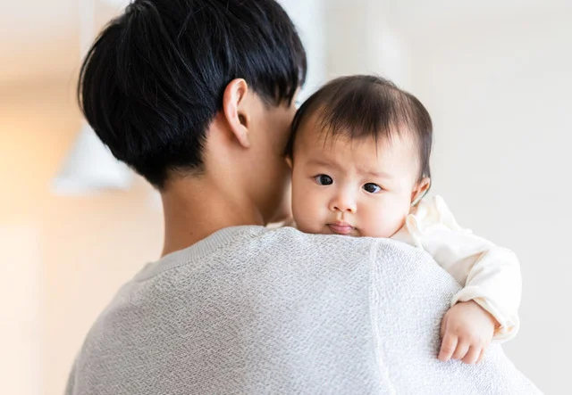 Xem chi tiết chủ đề: Nhật Bản : Ngày càng nhiều nam giới nghỉ phép chăm sóc con, tuy nhiên nguyên nhân nào dẫn đến khoảng cách giới tính vẫn còn tồn tại ?