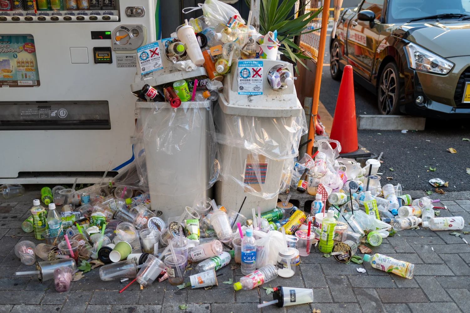 Xem chi tiết chủ đề: Nhật Bản : Không có thùng rác trên đường phố, làm thế nào để khắc phục vấn đề "chi phí lắp đặt" thường gặp ở các điểm du lịch ?
