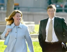 Xem chi tiết chủ đề: Vợ chồng Bill Gates tới Việt Nam