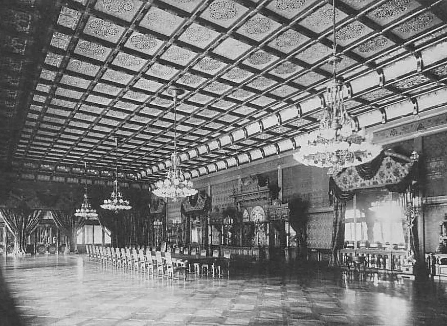 Houmei-Den_of_Meiji_Palace.webp