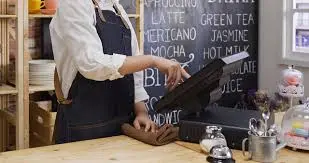 Thumbnail bài viết: Nhật Bản : Số cửa hàng từ bỏ thanh toán không dùng tiền mặt gia tăng ? Lợi ích của việc quay lại thanh toán bằng tiền mặt là ?