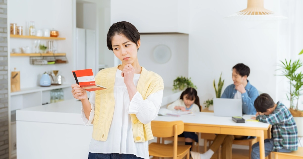 Xem chi tiết chủ đề: Chi phí ăn uống đã tăng 10.000 yên ? Chi tiêu cho kỳ nghỉ hè của các gia đình có trẻ em sẽ tăng bao nhiêu ?