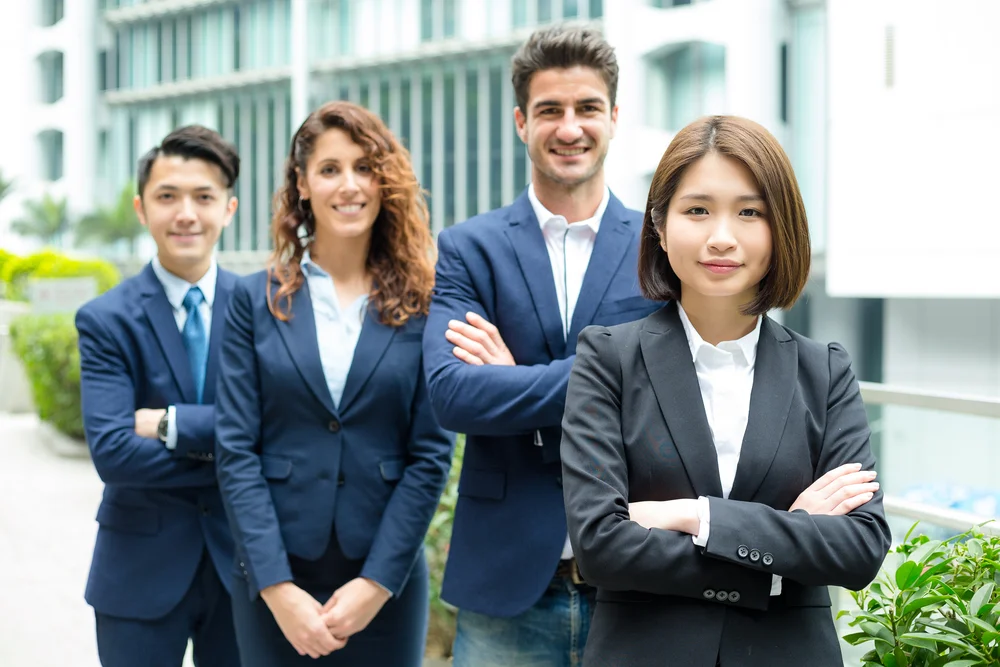 Thumbnail bài viết: Nhật Bản : Điều tra về tư cách của lao động phái cử người nước ngoài, thắt chặt các yêu cầu đối với tư cách lưu trú "Quản lý Kinh doanh".
