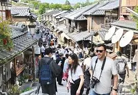 Thumbnail của bài viết: Nhật Bản : Du lịch Kyoto ghi nhận 75,18 triệu du khách đến tỉnh, con số cao nhất từ trước đến nay.