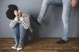 Thumbnail của bài viết: Tại sao "thủ phạm bạo lực gia đình" thường là nam giới ... Số lượt tư vấn năm 2020 là 130.000 lượt, cao nhất từ trước đến nay.
