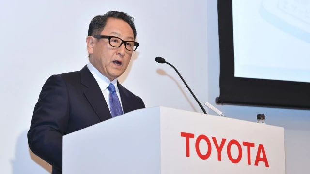 Thumbnail của bài viết: Những giọt nước mắt của chủ tịch Akio Toyoda tại đại hội cổ đông :” Sự nỗ lực từng chút một bởi tất cả nhân viên”