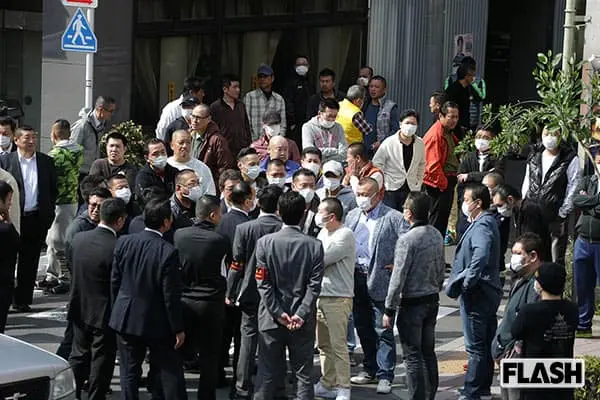 yakuza_1_line.webp