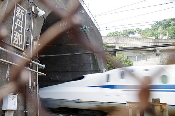 tunnel14.jpg