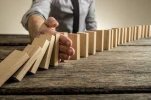 Nhật Bản : Sự thiếu hụt lao động đáng chú ý tại các nhà trọ và khách sạn, hơn một nửa nhận thấy việc thiếu trầm trọng nhân viên không thường xuyên.