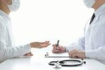 Nhật Bản : Tiền trợ cấp nhập viện do Corona, khoản thanh toán cho "điều trị y tế giả định" giới hạn cho người cao tuổi.
