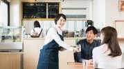 Nhật Bản : Mức lương trung bình mỗi giờ cho công việc bán thời gian là 1.287 yên ở Kanto và 1.267 yên ở Kansai, mức cao nhất từ trước đến nay.