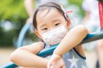 Báo cáo nghiên cứu của Nhật Bản, đại dịch Corona làm chậm sự phát triển của trẻ em ?