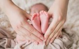 Nhật Bản liệu có thể thoát khỏi “bẫy tỷ lệ sinh thấp”?