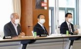 "Vị trí Abe" Ông Suga, từ con ngựa đen đến ứng cử viên sáng giá. Những tính toán sai lầm của ông Kishida và ông Ishiba