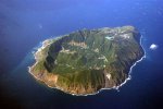 Dân số chỉ có 173 người ! Đô thị nhỏ nhất trên biển của Nhật Bản "Aogashima" , khu vực khó đổ bộ nhất.