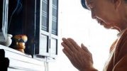 Những tác dụng phụ ngoài ý muốn do người Nhật "bỏ không bàn thờ Phật"