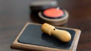 "Xóa bỏ con dấu không chỉ dành cho con dấu" Vấn đề thực sự với văn hóa con dấu ở Nhật Bản