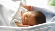 Điều gì sẽ xảy ra với bức tường thu nhập hộ gia đình 7,3 triệu yên? Quan điểm thảo luận và ưu nhược điểm của việc áp dụng bảo hiểm điều trị vô sinh
