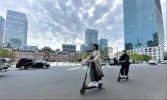 Điều khiển xe trượt điện trên đường công cộng....Thử nghiệm trình bắt đầu được chính phủ phê duyệt ở trung tâm Tokyo