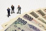 Sự tốt đẹp của ý thức Nhật Bản đã đi đâu? Có đúng là 6000 người đang nhận các trợ cấp một cách bất hợp pháp, với tổng số 8 tỷ yên?