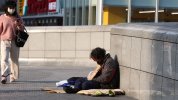 Những người không sử dụng phúc lợi "Tôi không muốn bị gia đình biết đến" "Tôi ghét chuyển vào phòng trọ chung"
