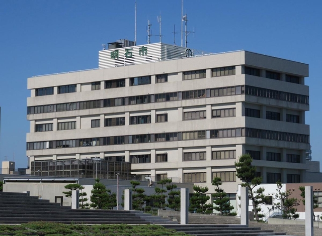 www.kobe-np.co.jp